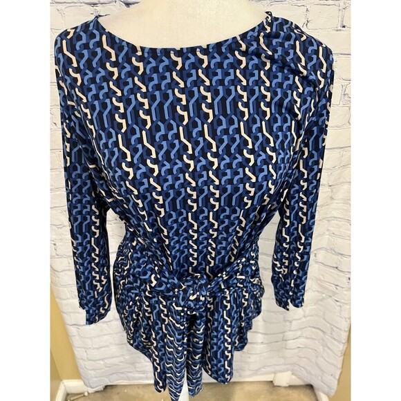 Susan Graver Printed Liquid Knit 3/4-Sleeve Tie-Front Top Blue Multi Size Large - Picture 2 of 7